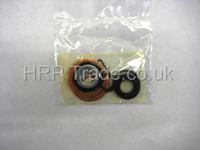 OIL SPARES  G05041H